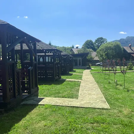 Greenwood Hotel Tukhlya